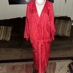 Pierre Cardin • Red • Size Small/ Medium • Women • Paisley Design • Robe